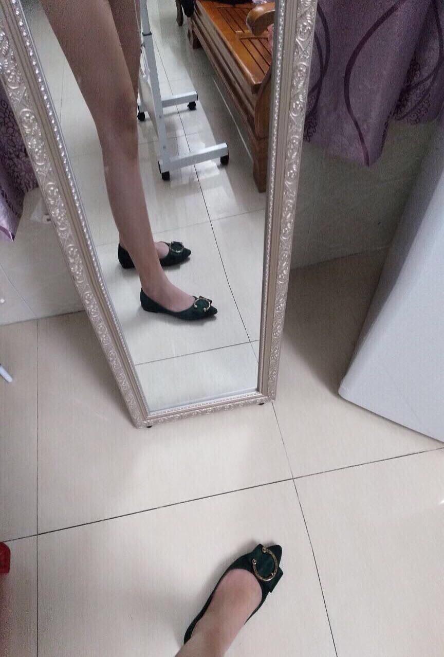 鞋子好看不